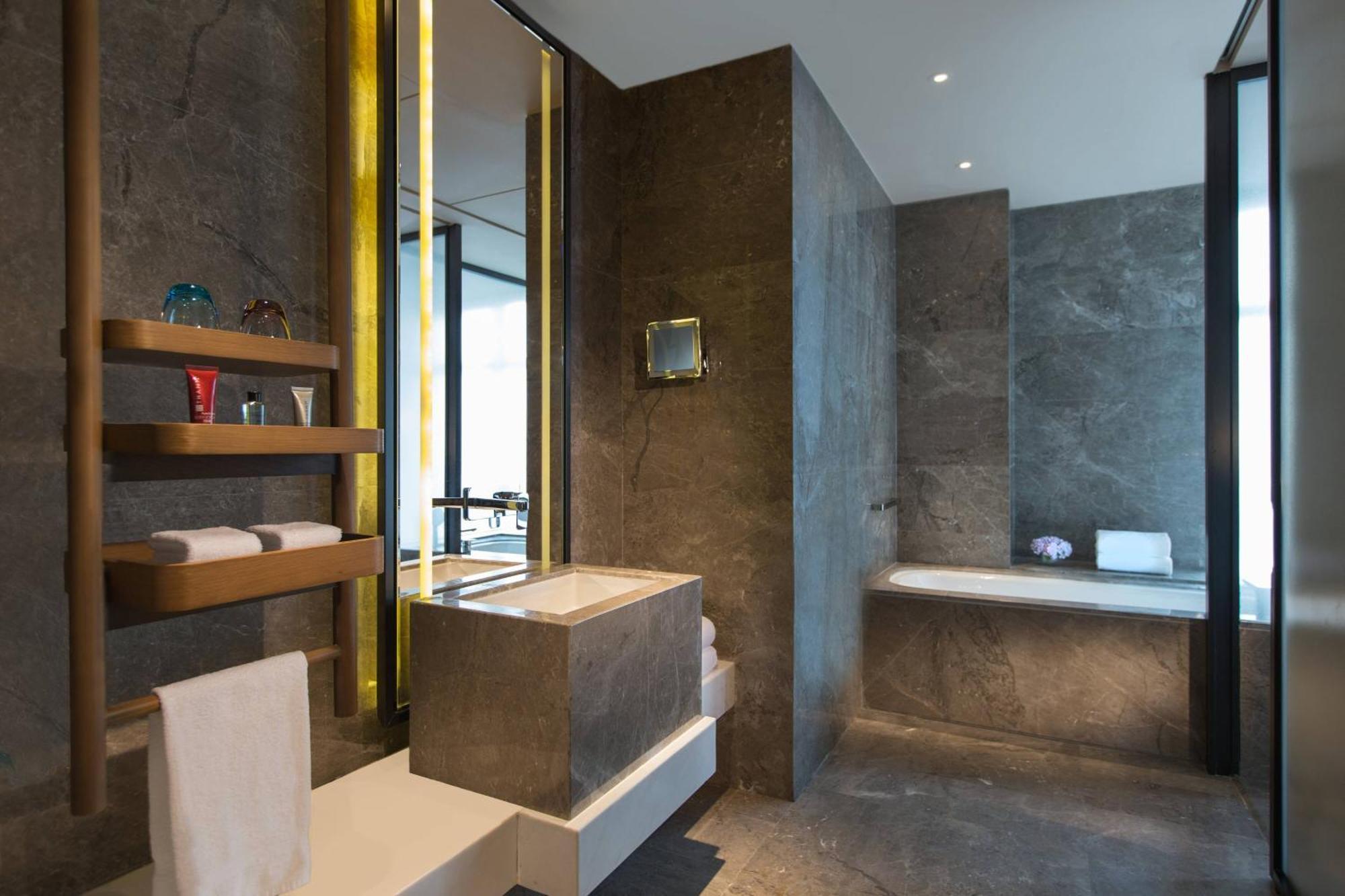 Chongqing Marriott Hotel Экстерьер фото